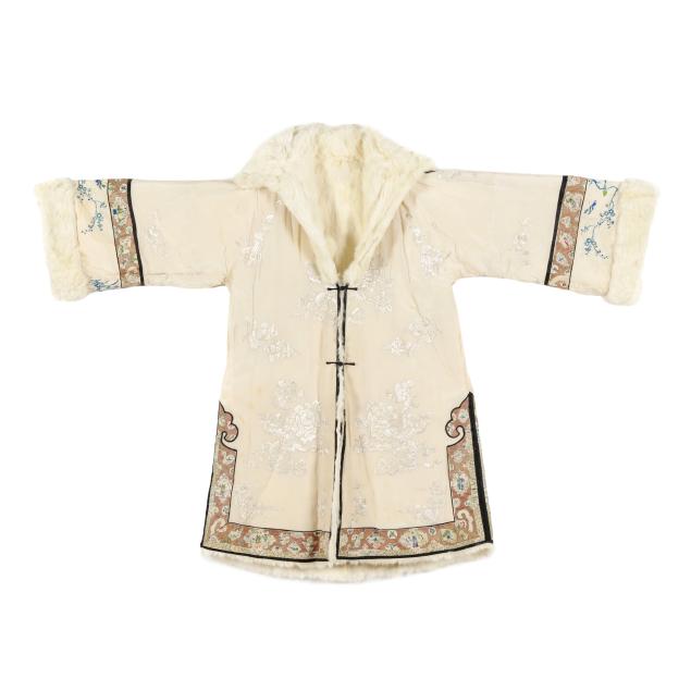a-chinese-fur-lined-white-silk-robe