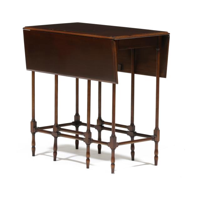 wellington-hall-mahogany-pembroke-table