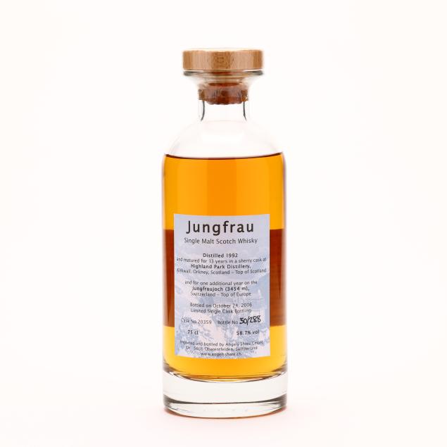 jungfrau-13-year-single-malt-scotch-whisky-1992-1-bt