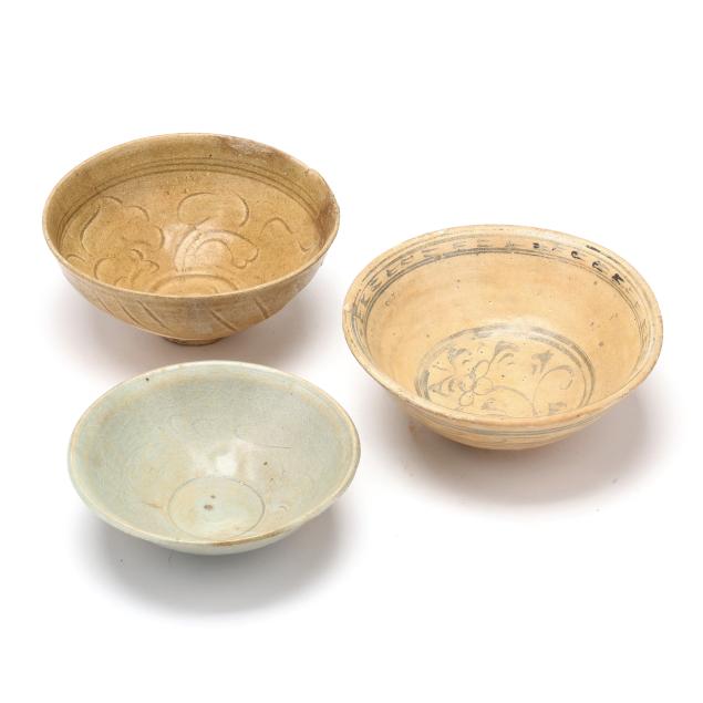 three-chinese-glazed-bowls