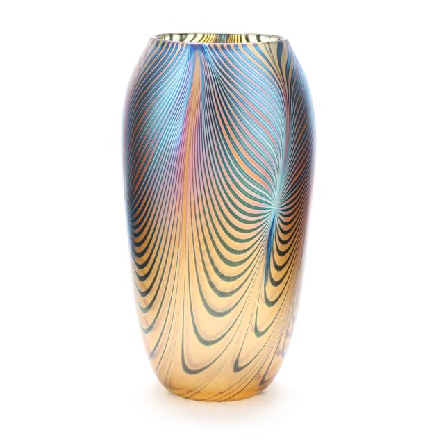 david-lotton-primo-iridescent-pulled-feather-glass-vase