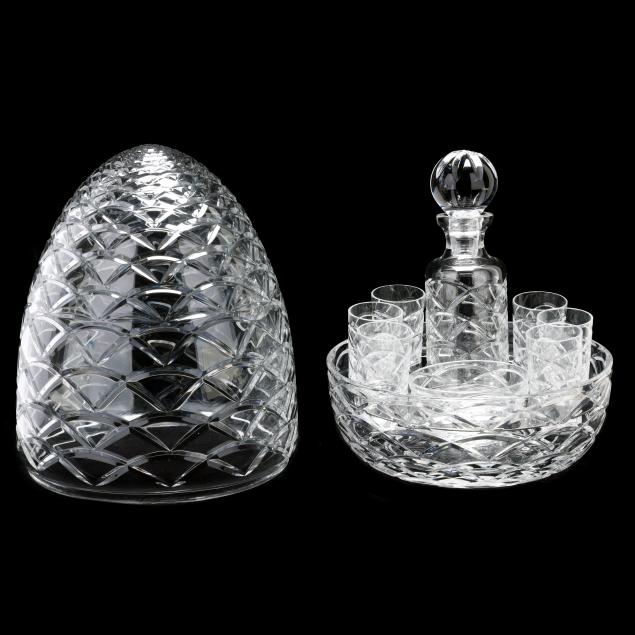 faberge-crystal-caviar-and-vodka-set-in-egg-case