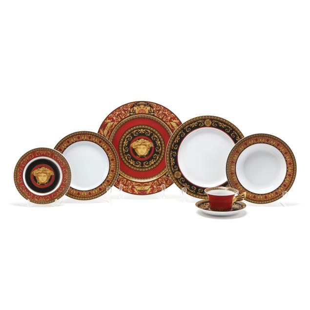 rosenthal-versace-i-medusa-red-i-partial-tableware-set