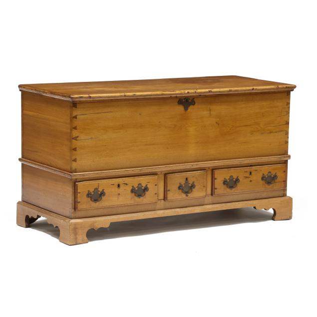 southern-chippendale-walnut-blanket-chest