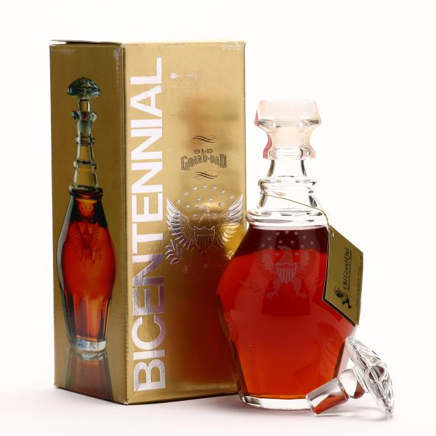 old-grand-dad-bourbon-whiskey-in-bicentennial-decanter-1-bt