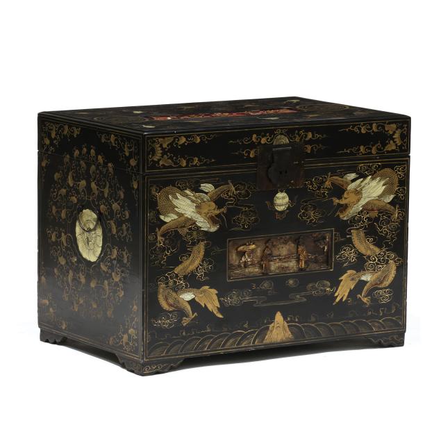 chinese-carved-and-lacquered-trunk
