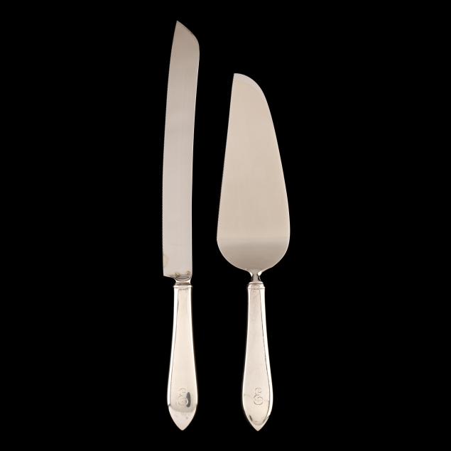 cased-tiffany-co-i-faneuil-i-sterling-silver-wedding-cake-carving-set