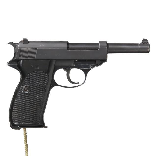 walther-p38-9mm-semi-automatic-pistol-with-two-magazines-lanyard-holster