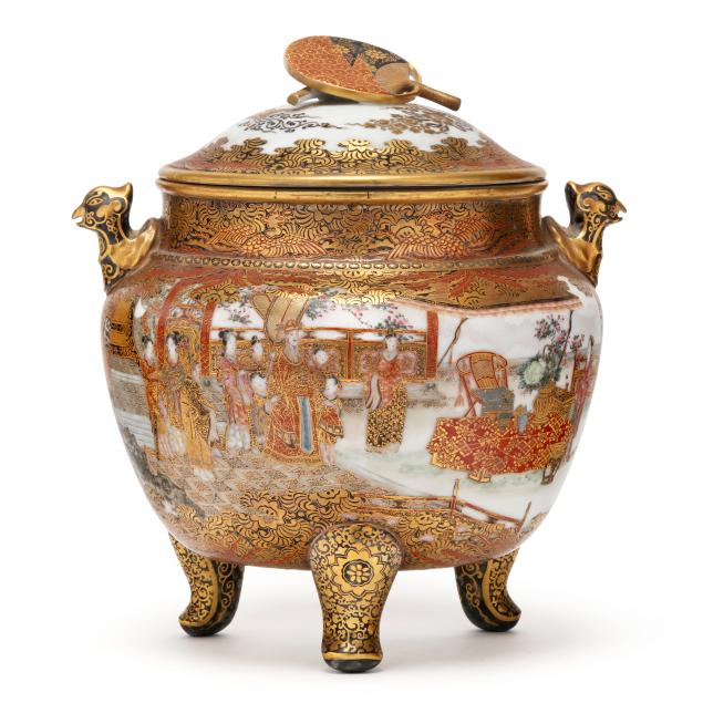 a-large-japanese-yokohama-porcelain-kutani-koro-with-cover