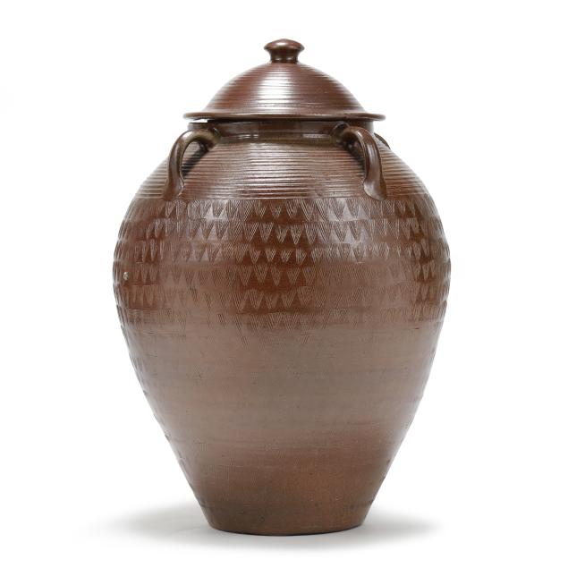 mark-hewitt-nc-b-1955-large-pottery-floor-urn-with-cover