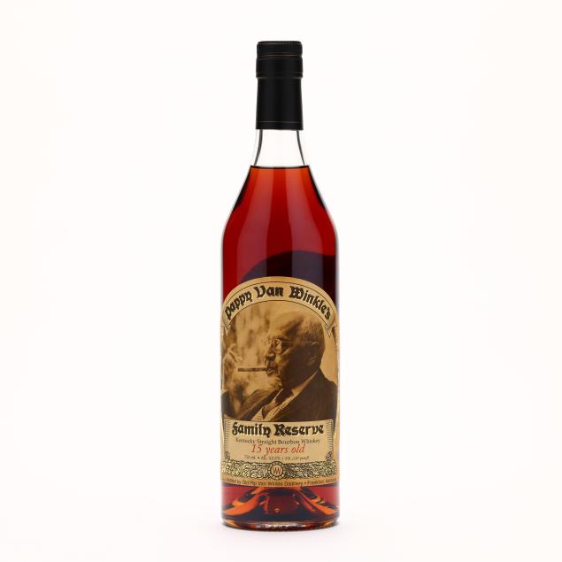 pappy-van-winkle-s-family-reserve-15-year-bourbon-1-bt