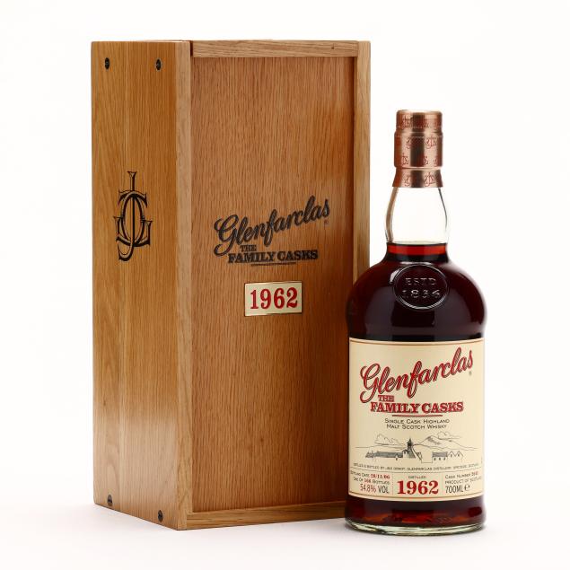 glenfarclas-the-family-casks-1962-single-cask-highland-malt-whisky-1-bt