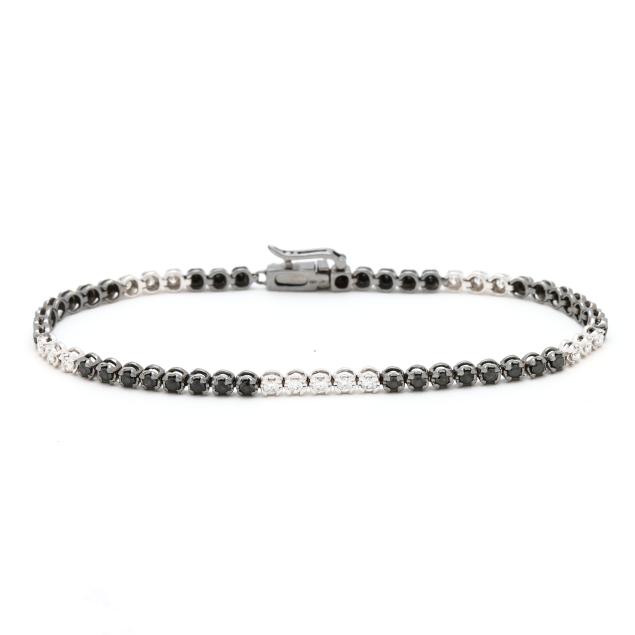white-gold-black-diamond-and-diamond-line-bracelet