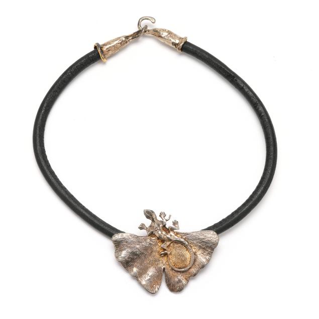 vermeil-and-leather-lizard-motif-pendant-necklace-iliana-goor