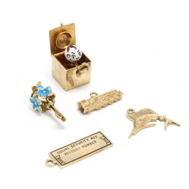 five-gold-charms