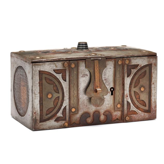 north-african-tuareg-wood-and-metal-box