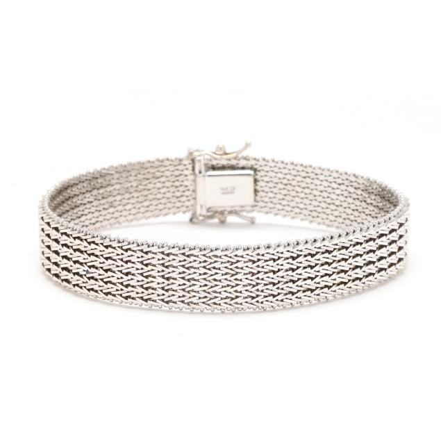 white-gold-strap-bracelet