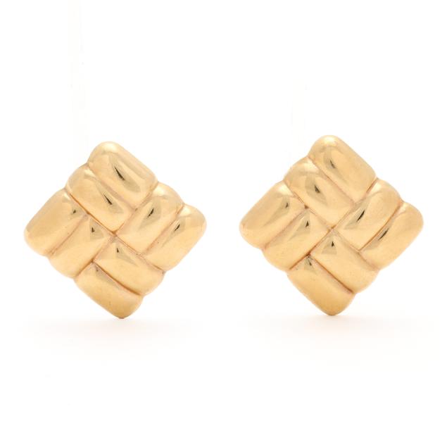 gold-stud-earrings-italy