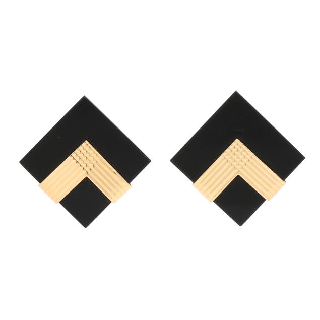 gold-and-black-onyx-earrings-peter-brams