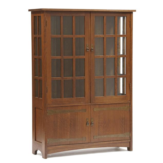 l-j-g-stickley-mission-oak-china-cabinet