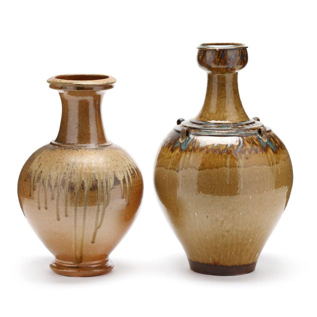 daniel-johnston-seagrove-nc-two-tall-pottery-vessels