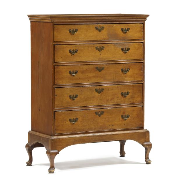 new-england-queen-anne-birch-chest-on-frame