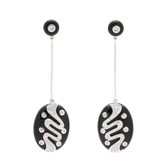 white-gold-black-onyx-and-diamond-dangle-earrings