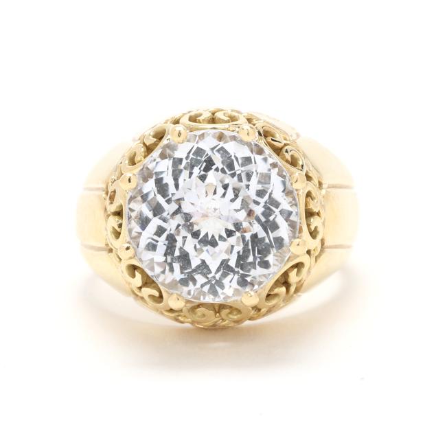 gold-and-colorless-sapphire-ring