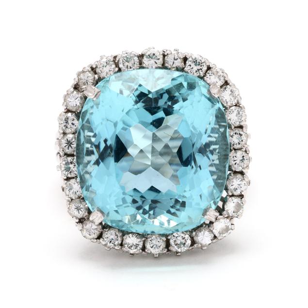 white-gold-aquamarine-and-diamond-ring