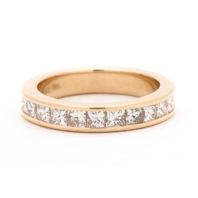 gold-and-diamond-band