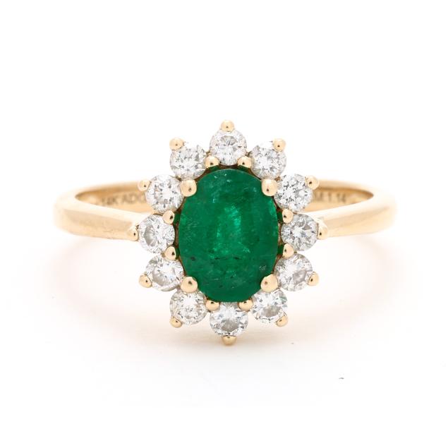 gold-emerald-and-diamond-ring