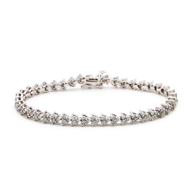 white-gold-and-diamond-bracelet