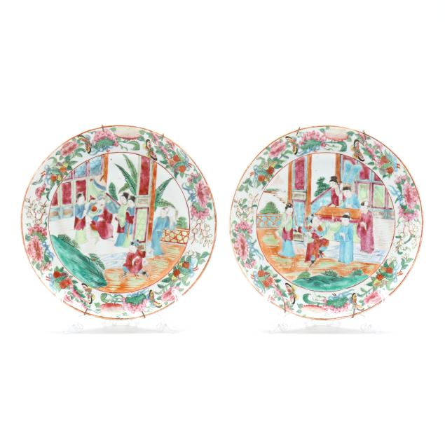 a-pair-of-chinese-rose-medallion-export-porcelain-plates