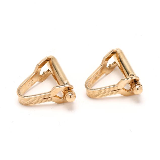 pair-of-gold-stirrup-motif-cufflinks