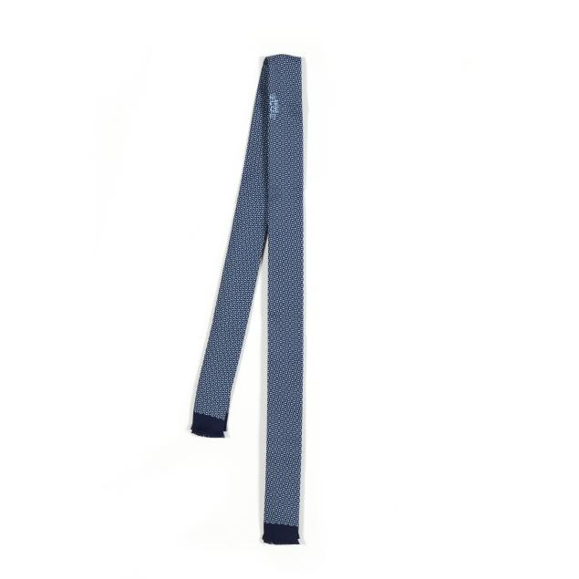 silk-la-cravate-foulard-hermes