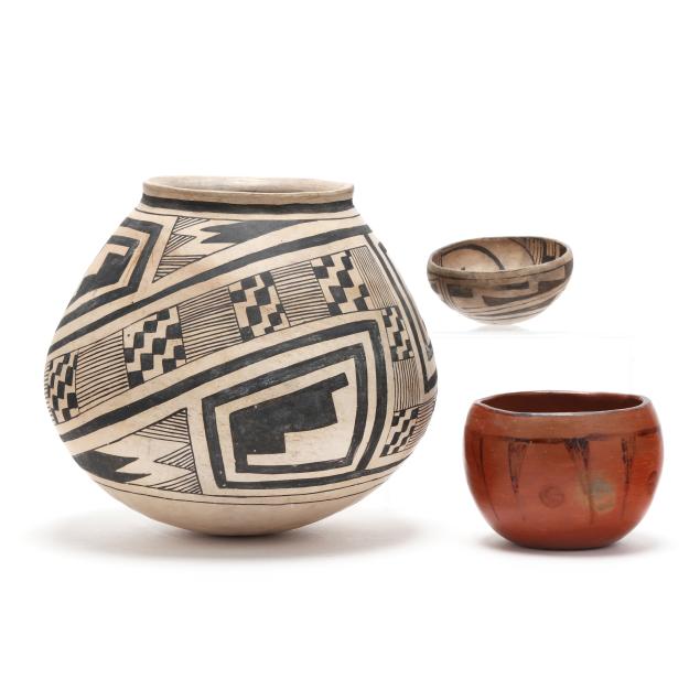 two-casas-grandes-black-on-white-ware-vessels-and-a-papago-vessel