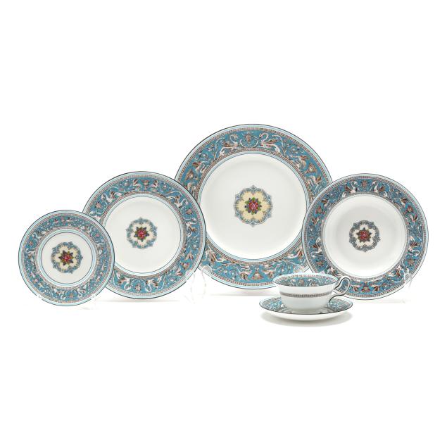 wedgwood-i-florentine-i-turquoise-china-service-for-twelve