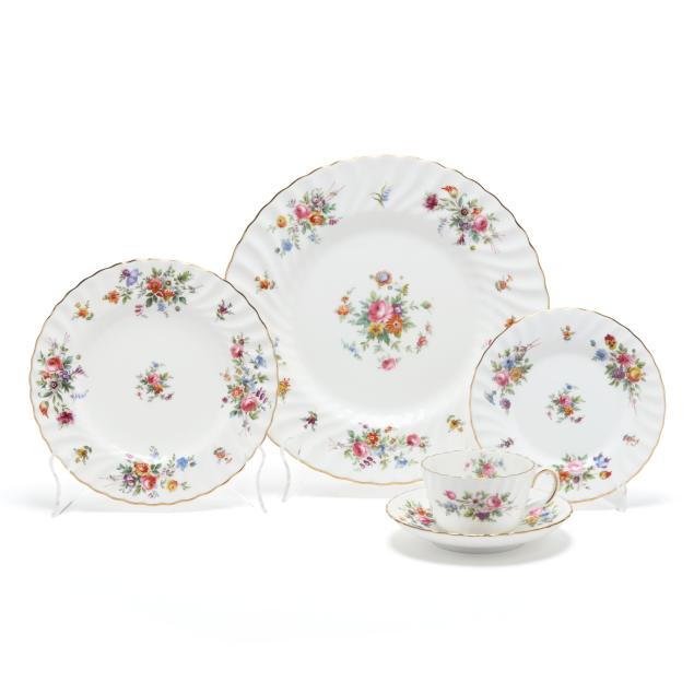minton-i-marlowe-i-china-service-for-twelve