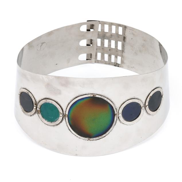 custom-steel-thermochromic-body-monitor-belt-mary-ann-scherr