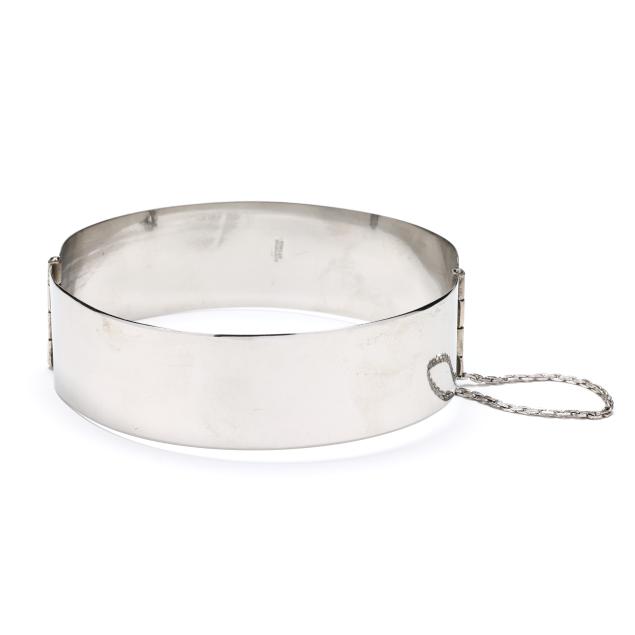 stainless-steel-choker-necklace-mary-ann-scherr
