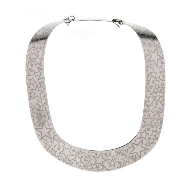stainless-steel-star-motif-necklace-mary-ann-scherr