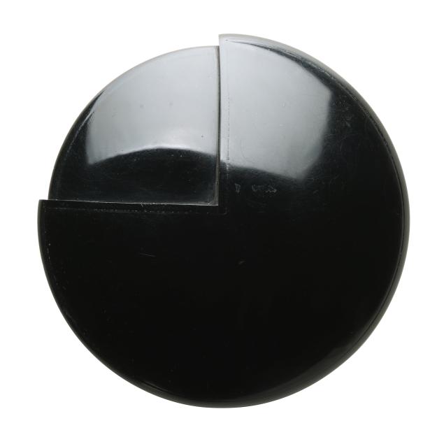 acrylic-circle-brooch-lisa-gralnick