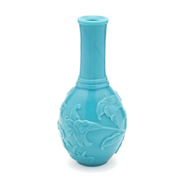 a-chinese-turquoise-peking-glass-vase