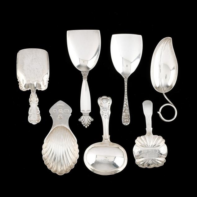 collection-of-silver-tea-caddy-spoons