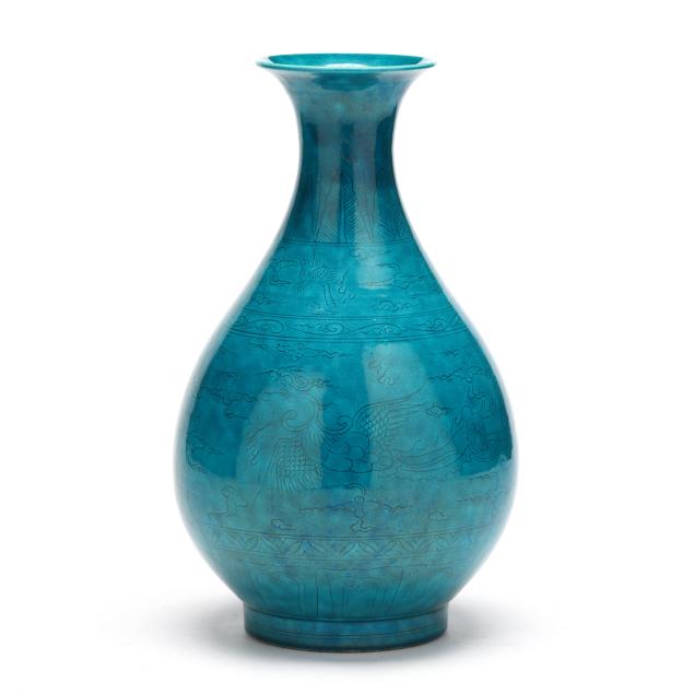 a-chinese-turquoise-glazed-sgraffito-porcelain-vase
