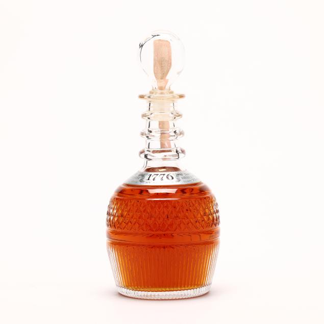 1776-whiskey-by-seagram-with-tiffany-decanter-1-bt