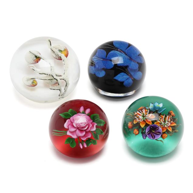 four-fine-artist-signed-glass-paperweights