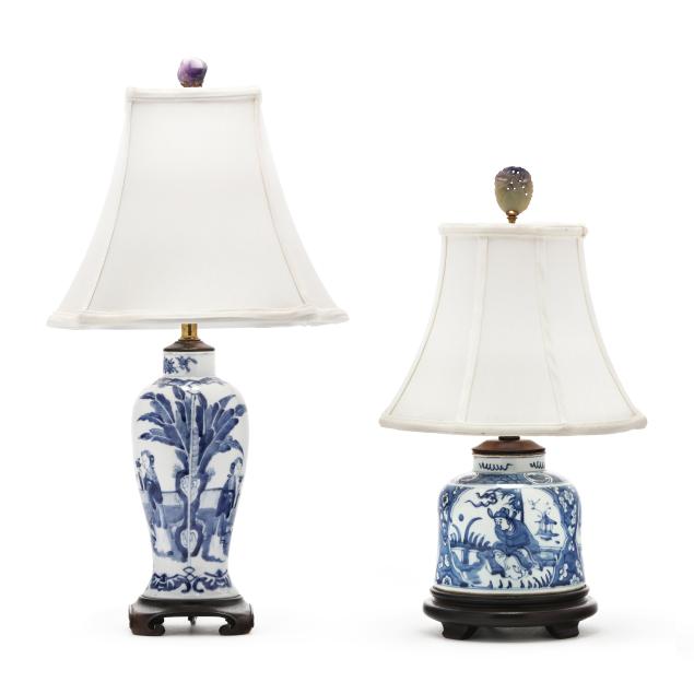 two-chinese-porcelain-blue-and-white-vase-lamps