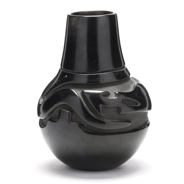 barbarita-tafoya-naranjo-pueblo-1917-1984-santa-clara-blackware-vase