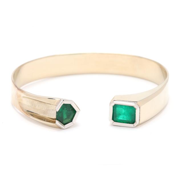 white-gold-and-emerald-cuff-bracelet-jewelsmith